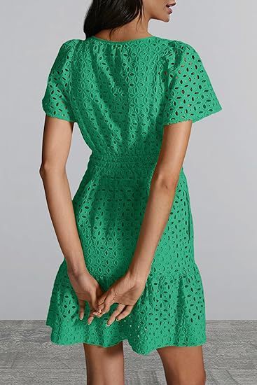 Female V-neck Hollow Lace Pleated Short Sleeves Dress