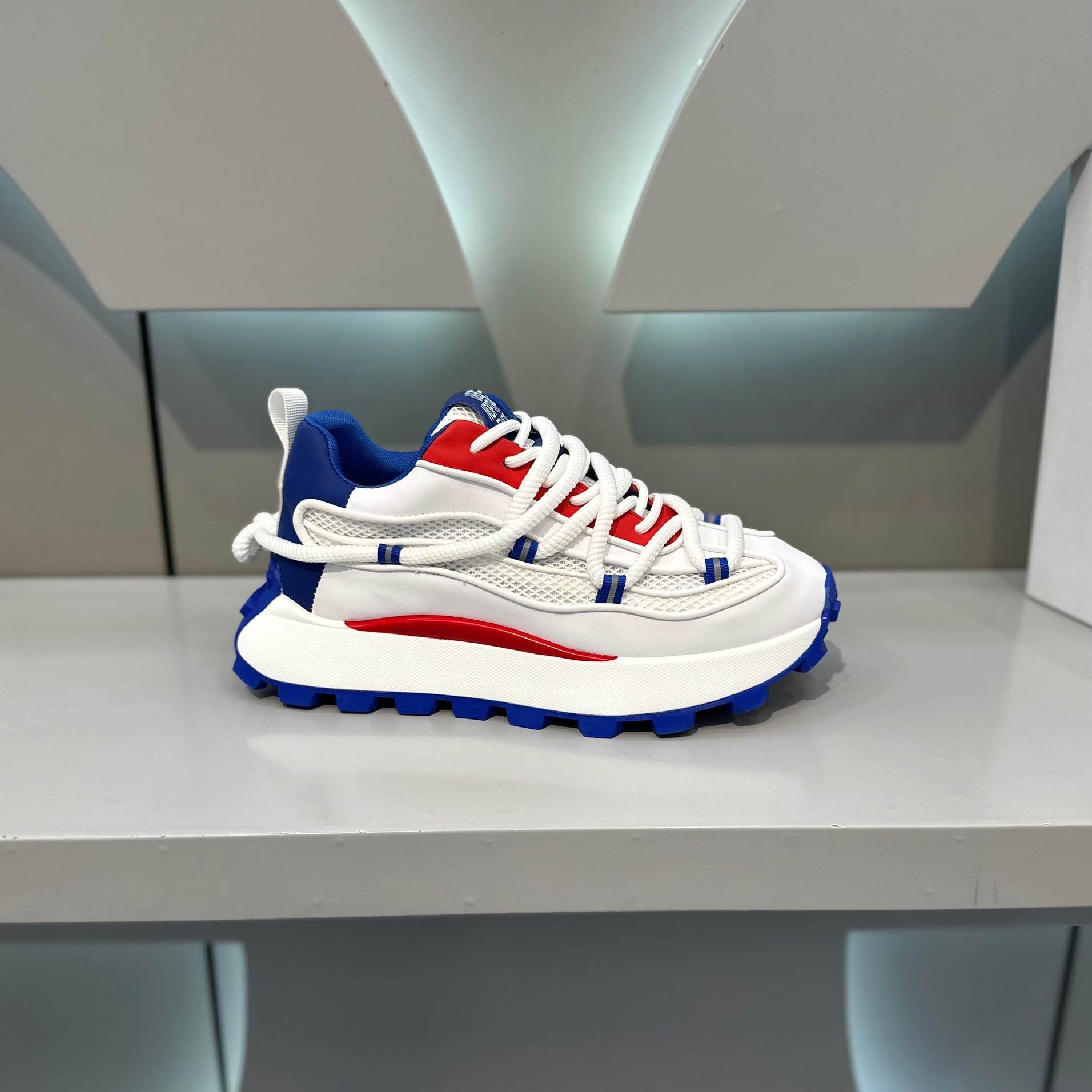 Fashion Comfortable Fashionable Casual Shoes Thick Bottom Hight Increasing Board Shoes