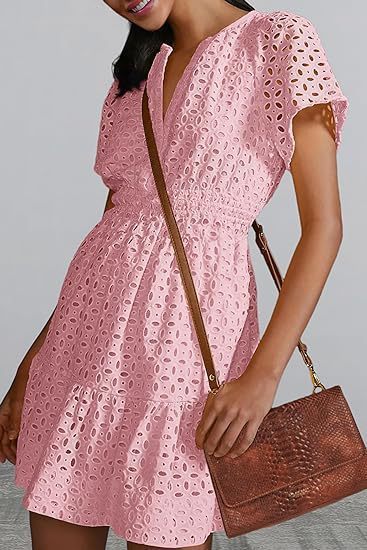 Female V-neck Hollow Lace Pleated Short Sleeves Dress